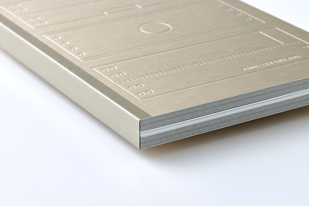 大東精機株式会社　WILL BOOK（合紙／空押し／特殊製本）