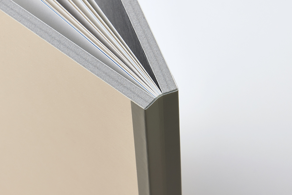 大東精機株式会社　WILL BOOK（合紙／空押し／特殊製本）